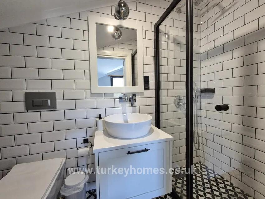 4+1-Zimmer Villa Zu verkaufen in Çiftlik Bz. Fethiye - 660 m²