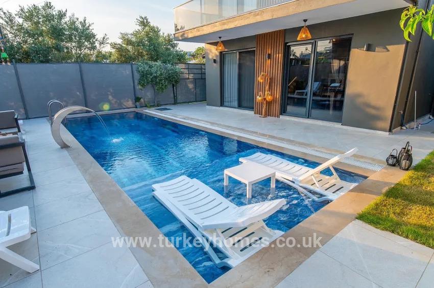 3+1-Zimmer Villa Zu vermieten in Kargı Bz. Fethiye - 350 m²
