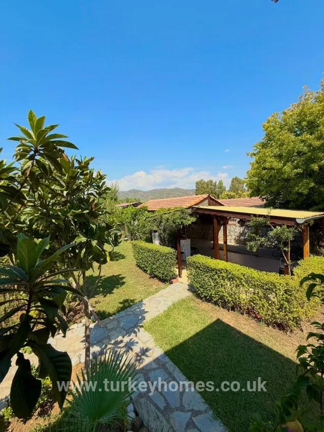2+1-Zimmer Villa Zu vermieten in Kargı Bz. Fethiye - 500 m²