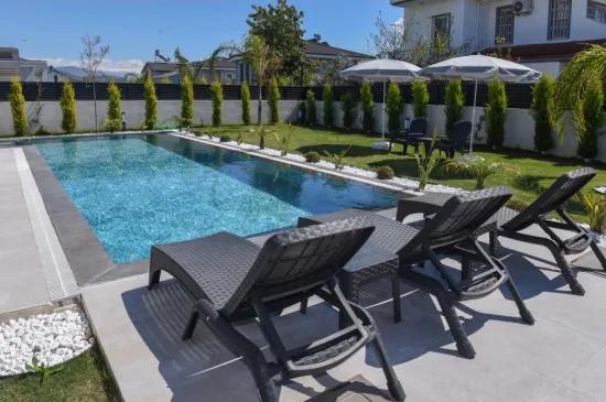 Freistehende Villa mit Pool, 3+1, zum Verkauf In Kargı