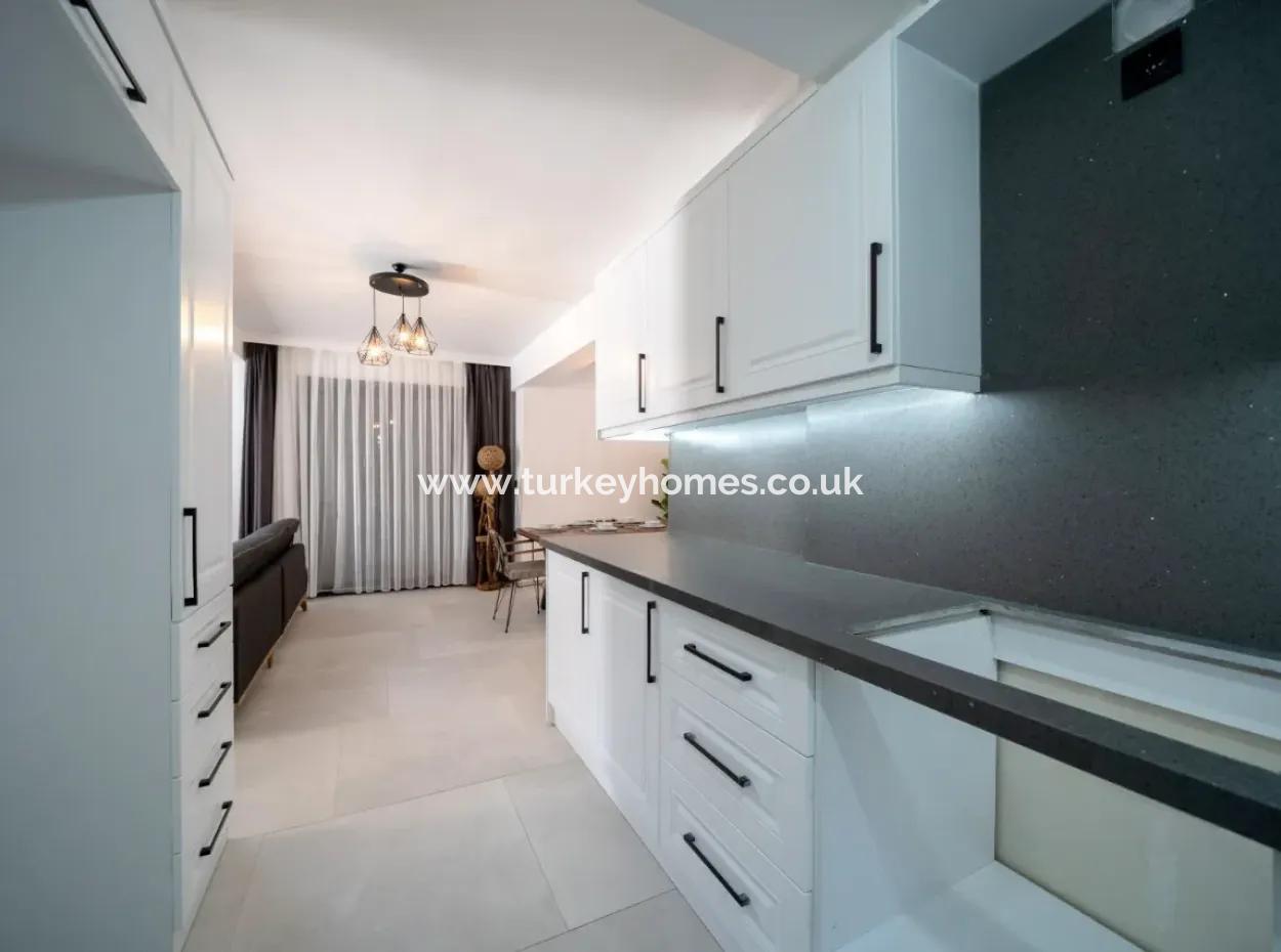 4-Stöckige Freistehende Villa In Çiftlik