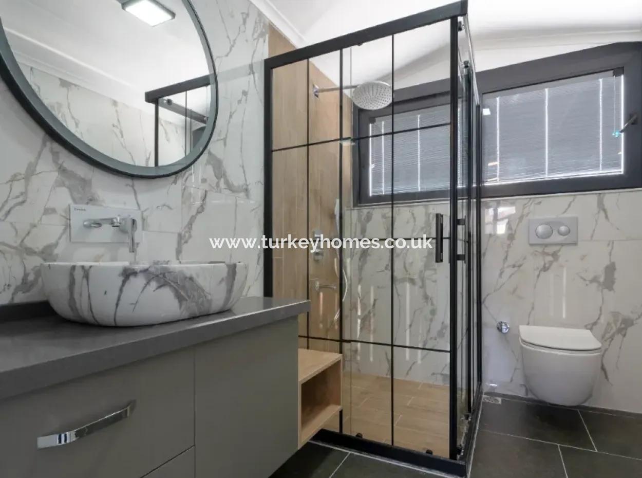 4-Stöckige Freistehende Villa In Çiftlik