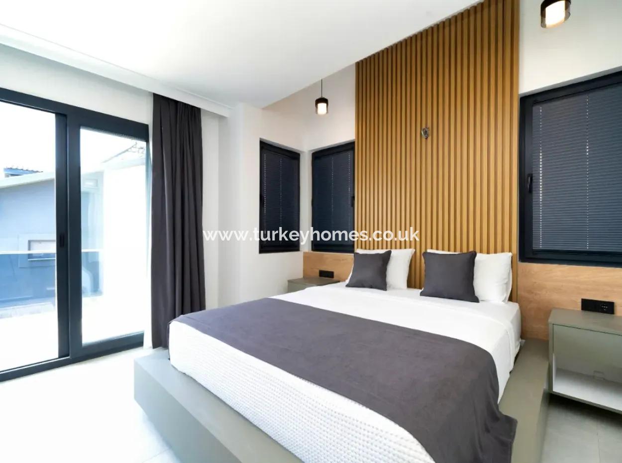 4-Stöckige Freistehende Villa In Çiftlik