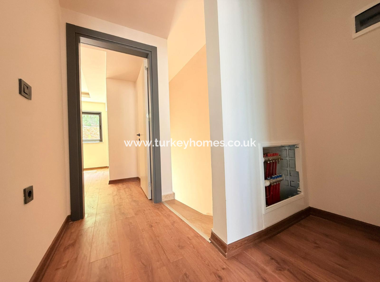 Zu Verkaufen 2+1 Maisonette-Wohnung In Karagözler Residence 222