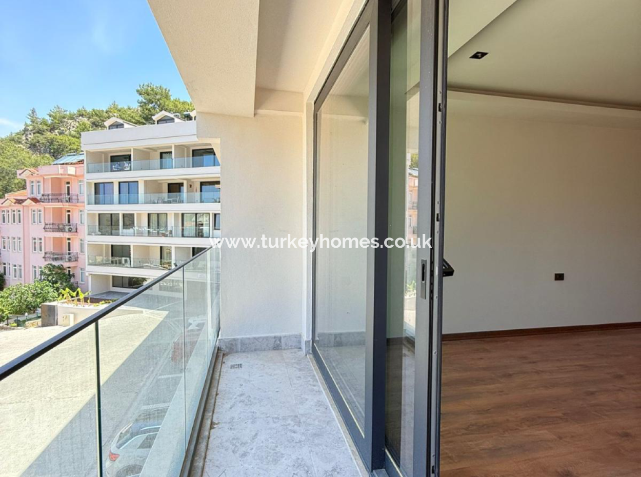 Zu Verkaufen 2+1 Maisonette-Wohnung In Karagözler Residence 222