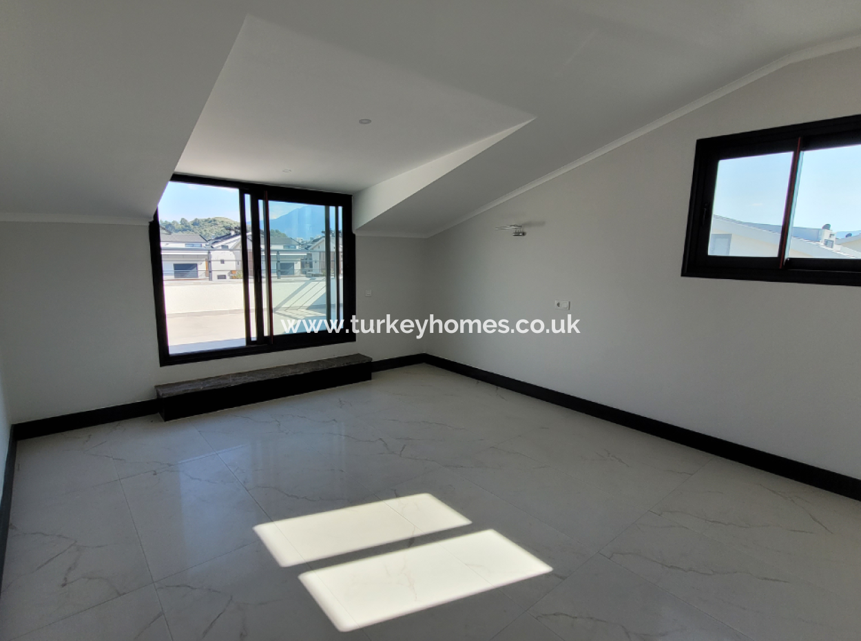 Großzügige 4+1 Villa Mit Privatem Pool Und Terrasse In Fethiye