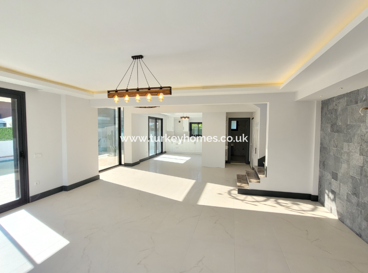 Großzügige 4+1 Villa Mit Privatem Pool Und Terrasse In Fethiye