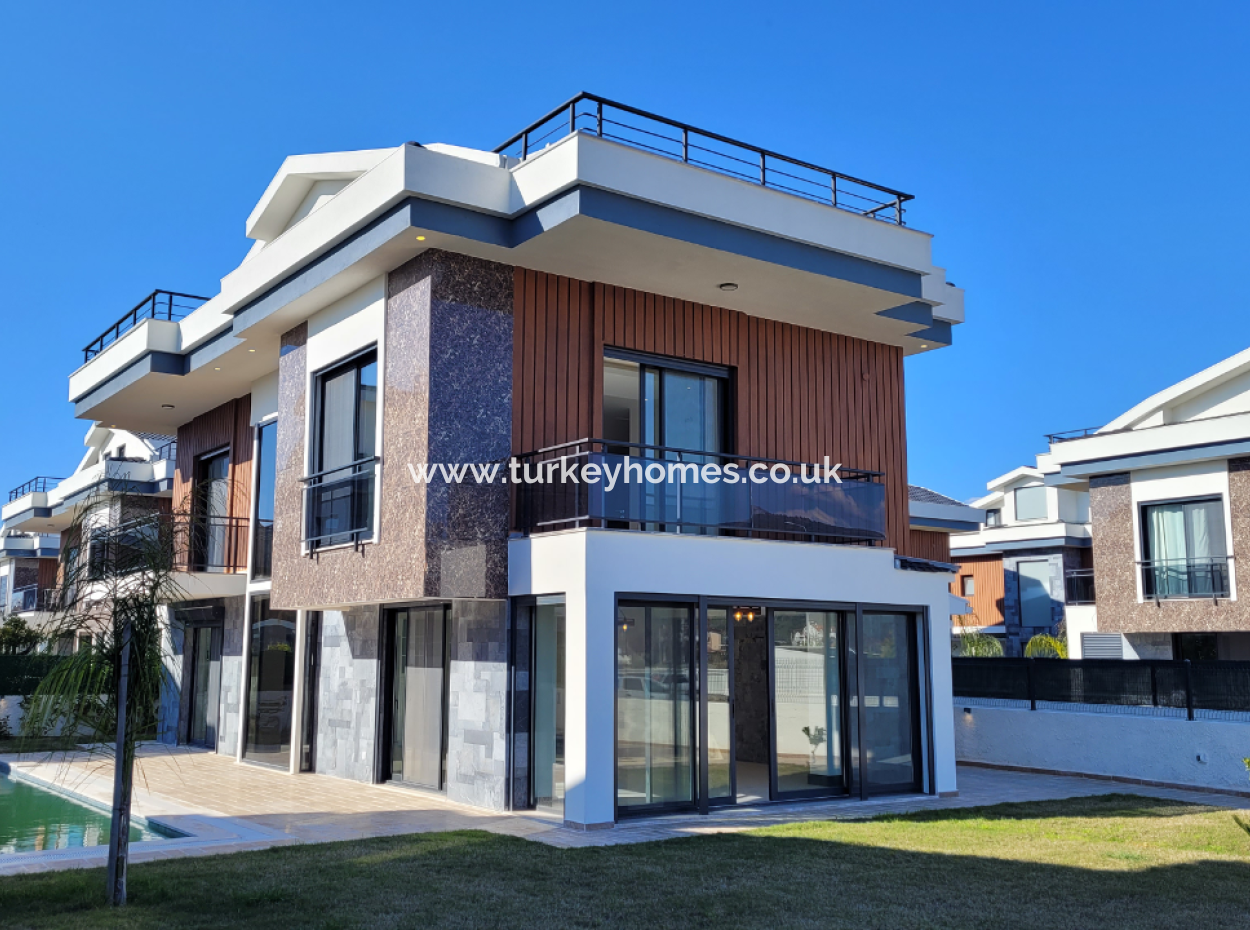 Großzügige 4+1 Villa Mit Privatem Pool Und Terrasse In Fethiye