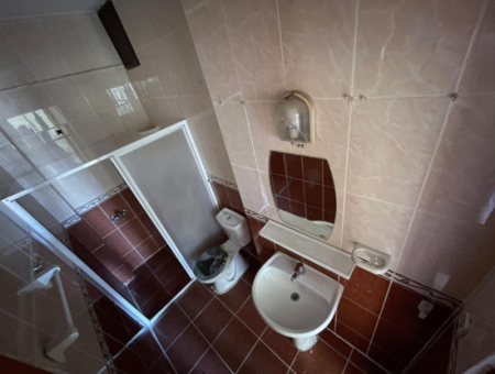 3+1 Wohnung In Der Nähe Des Einkaufszentrums Erasta