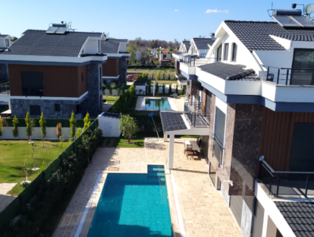 Großzügige 4+1 Villa Mit Privatem Pool Und Terrasse In Fethiye
