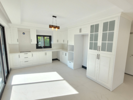 Großzügige 4+1 Villa Mit Privatem Pool Und Terrasse In Fethiye