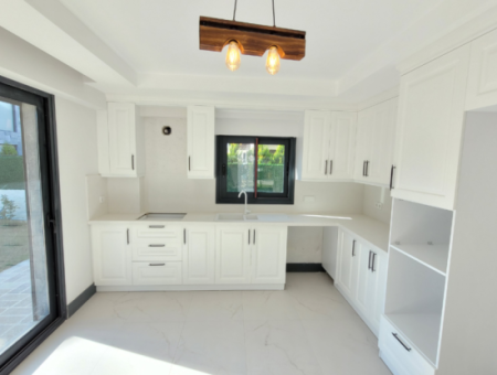 Großzügige 4+1 Villa Mit Privatem Pool Und Terrasse In Fethiye