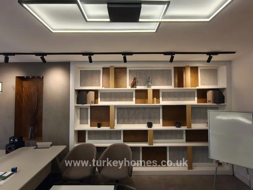 From Bersu Yatırım, a 3+1 office for rent near the Shopping Centre