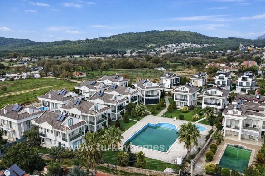 3+1 Bedroom Villa For rent in Ölüdeniz Nbh. Fethiye - 220 m²
