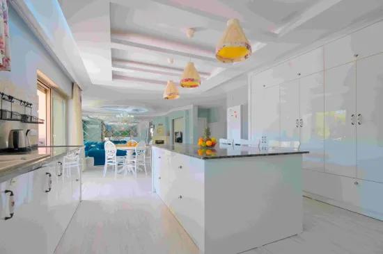 Fethiye In Karagedik 661 M² land plot within 8+1 private pool villa