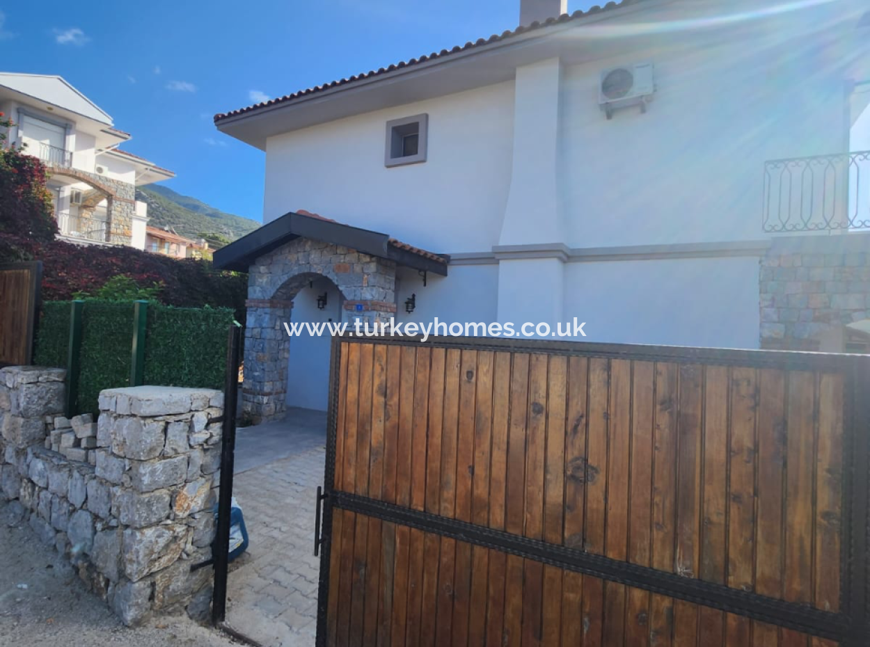 For Sale 3+1 Detached Villa With Pool In Ovacık