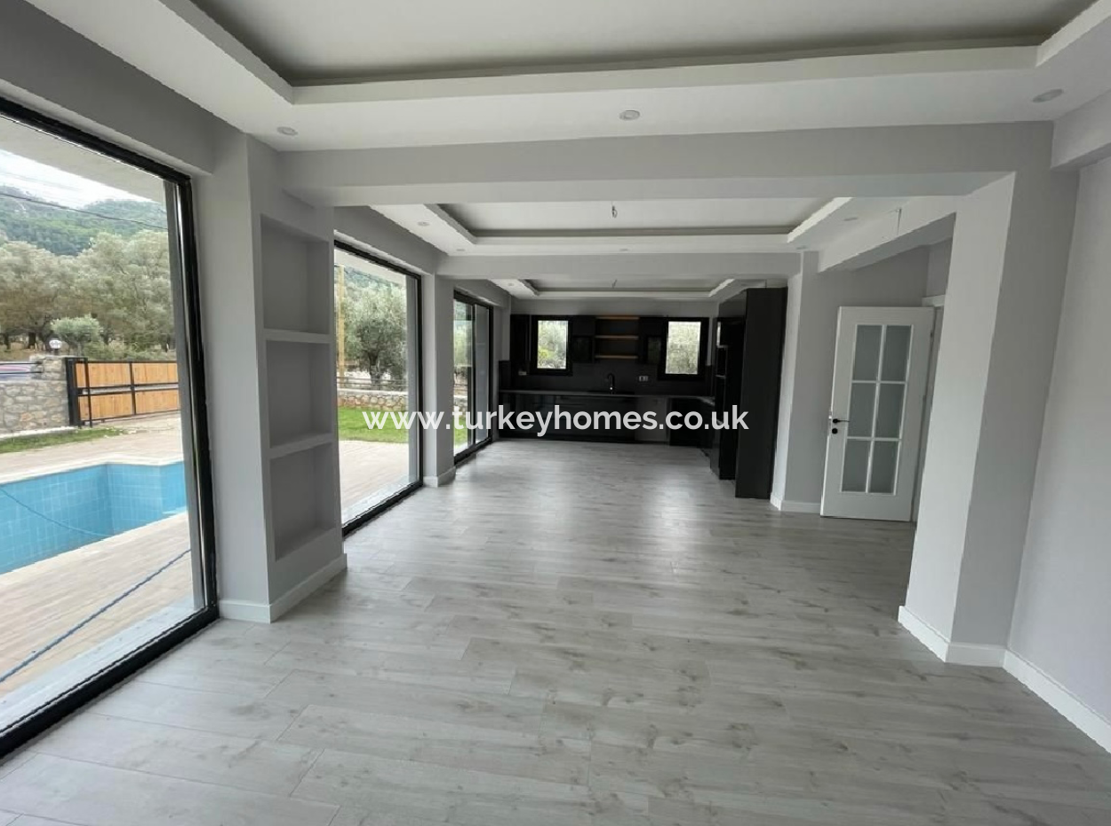 5+1 Villa For Sale In Fethiye Uzumlu