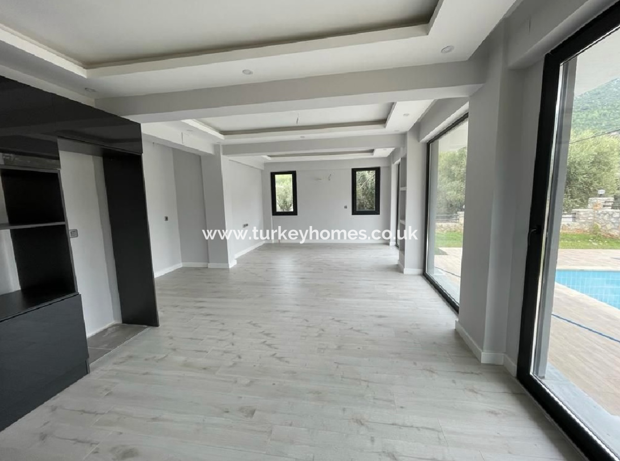 5+1 Villa For Sale In Fethiye Uzumlu
