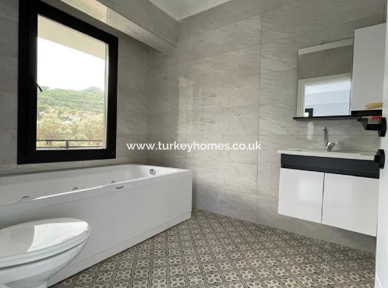 5+1 Villa For Sale In Fethiye Uzumlu