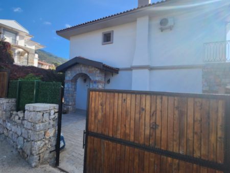 For Sale 3+1 Detached Villa With Pool In Ovacık