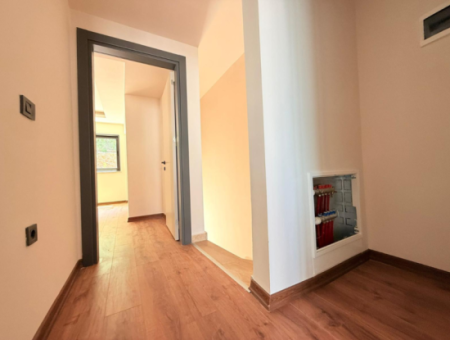 For Rent 2+1 Duplex Apartment In Karagözler Residence 222