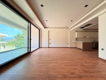 For Rent 2+1 Duplex Apartment In Karagözler Residence 222