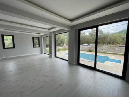 5+1 Villa For Sale In Fethiye Uzumlu