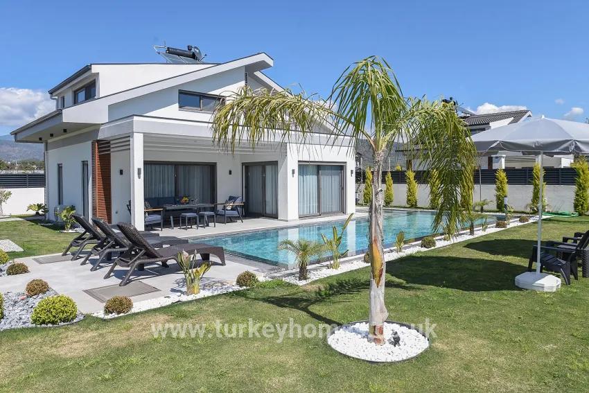 Для продажи Вилла 3+1 в Kargı Fethiye - 690 m²