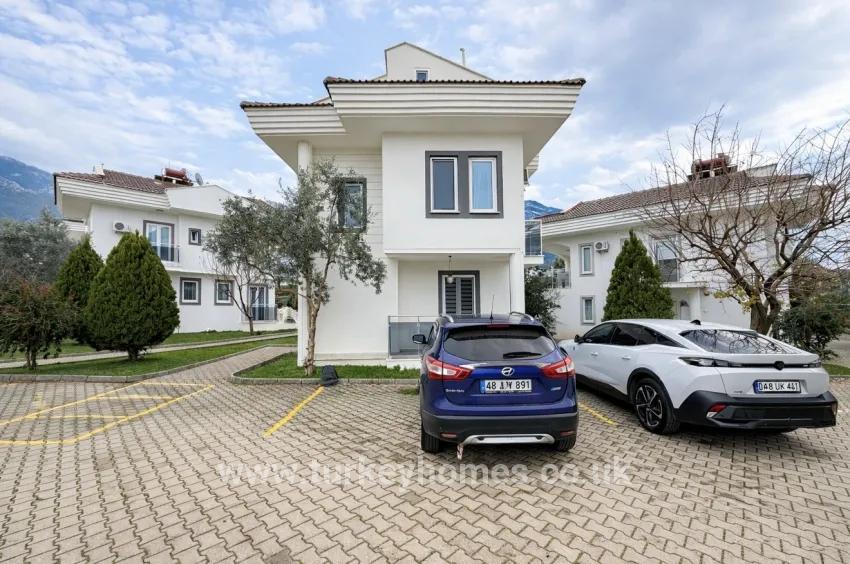 В аренду Вилла 3+1 в Ölüdeniz Fethiye - 220 m²