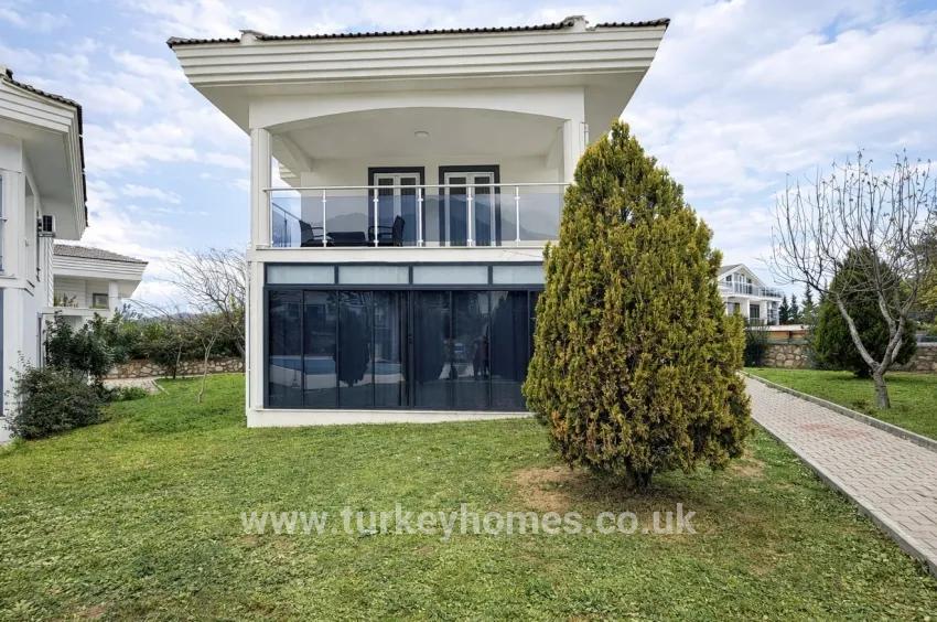 В аренду Вилла 3+1 в Ölüdeniz Fethiye - 220 m²