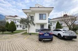 В аренду Вилла 3+1 в Ölüdeniz Fethiye - 220 m²