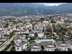 В аренду Вилла 3+1 в Ölüdeniz Fethiye - 220 m²