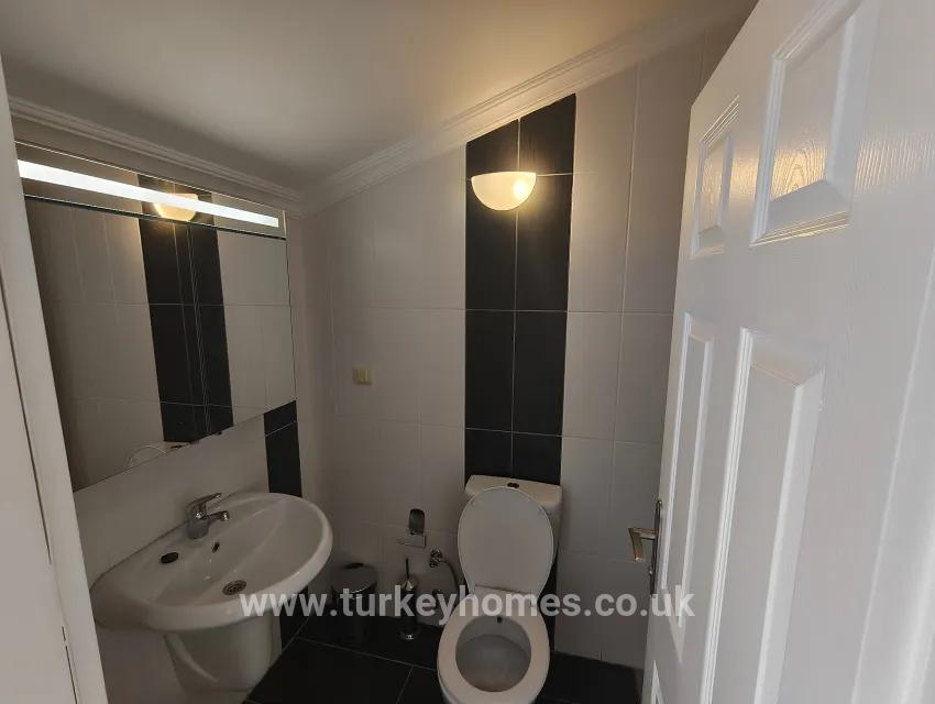 Bersu Yatırım'dan Denize Sıfır Havuzlu Sitede Triplex Villa