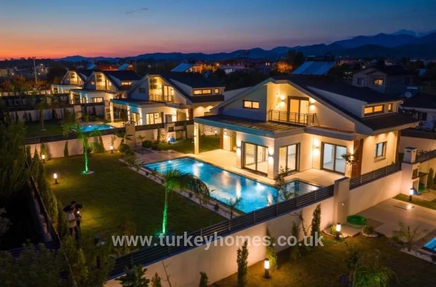 Fethiye Kargı Mah. Satılık 3+1 Villa - 690 m²
