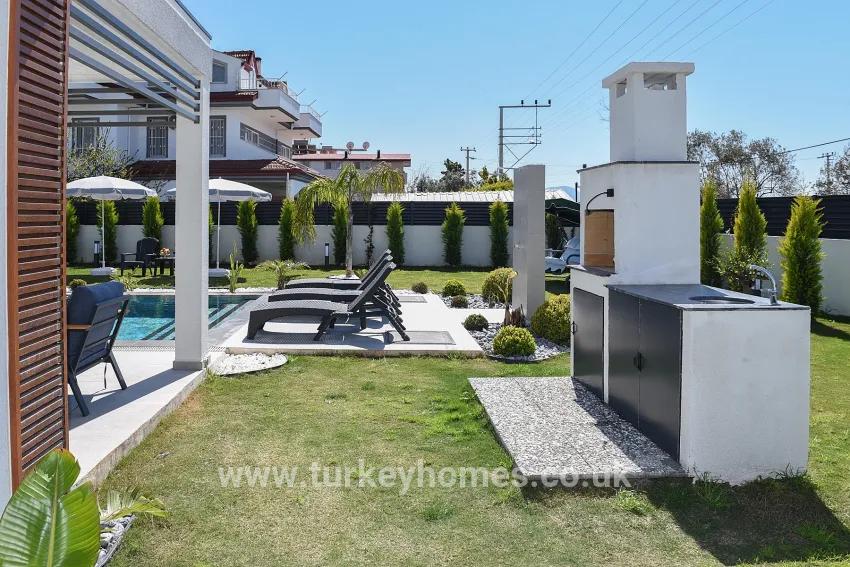 Fethiye Kargı Mah. Satılık 3+1 Villa - 690 m²
