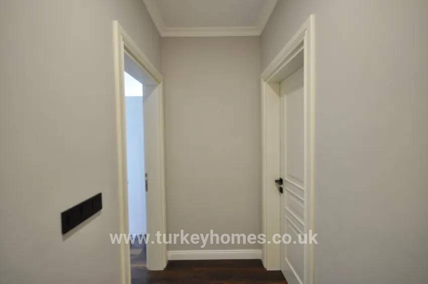 Fethiye Çiftlik Mah. Satılık 4+1 Villa - 660 m²
