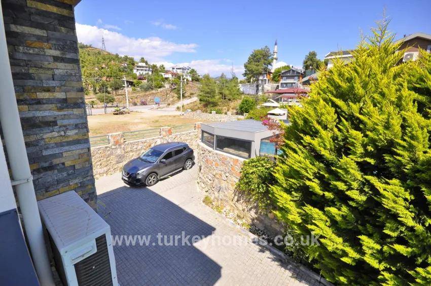 Fethiye Çiftlik Mah. Satılık 4+1 Villa - 660 m²