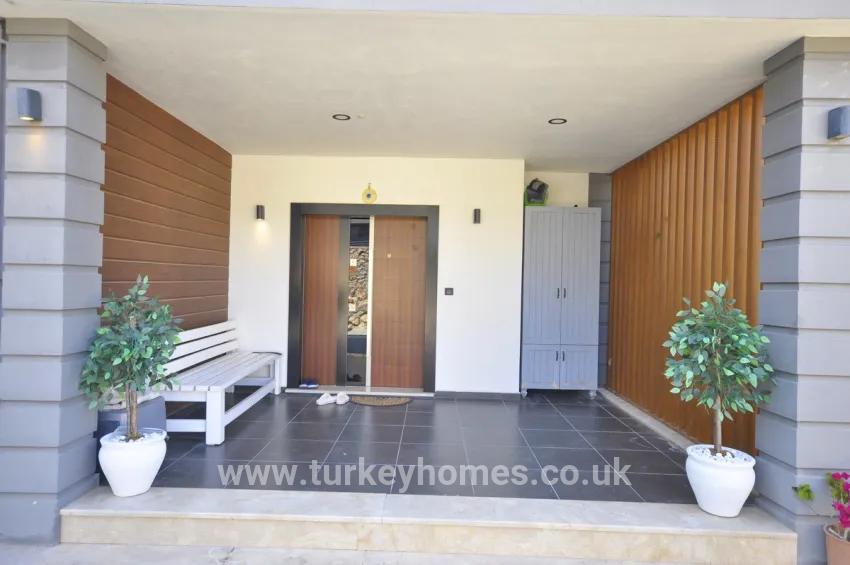 Fethiye Çiftlik Mah. Satılık 4+1 Villa - 660 m²