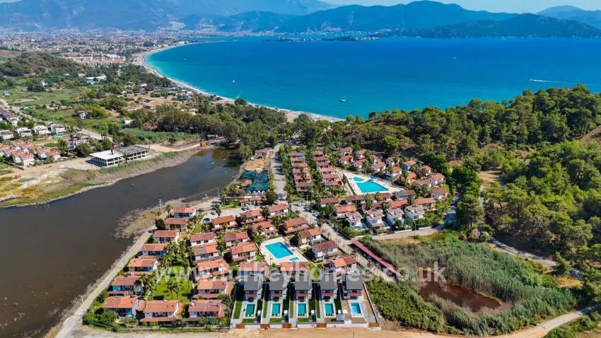 Fethiye Çiftlik Mah. Kiralık 3+1 Villa - 220 m²