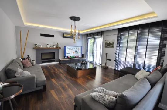 600 M² Arsa İçerisinde Özel Havuzlu Müstakil Villa