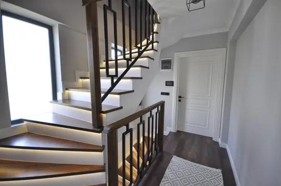 600 M² Arsa İçerisinde Özel Havuzlu Müstakil Villa