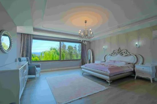 Fethiye Karagedik'te 661 M² Arsa İçinde 8+1 Özel Havuzlu Villa