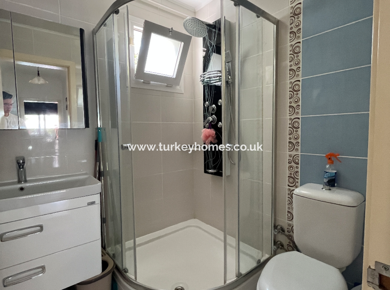 Havuzlu Site İçerisinde 2+1 Eşyalı Daire