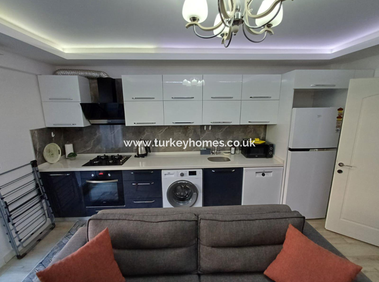 Fethiye Merkez'de Satılık 1+1 Site İçerisinde Daire