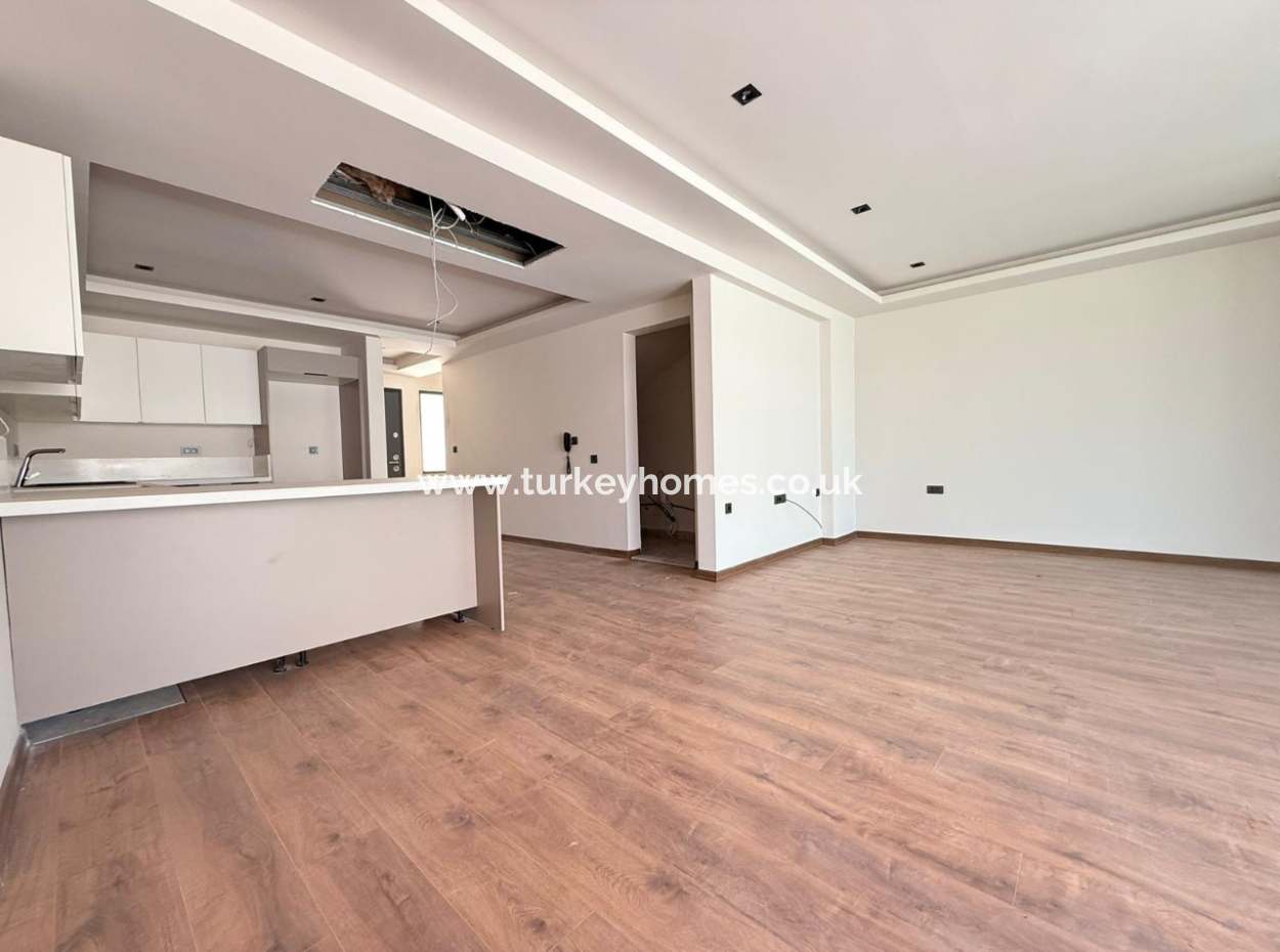 Karagözler Residence 222'De Satılık 2+1 Dublex Daire
