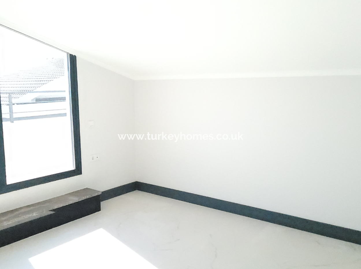 Fethiye Kargı’da Modern Tasarımlı, Bahçeli Ve Havuzlu Villa