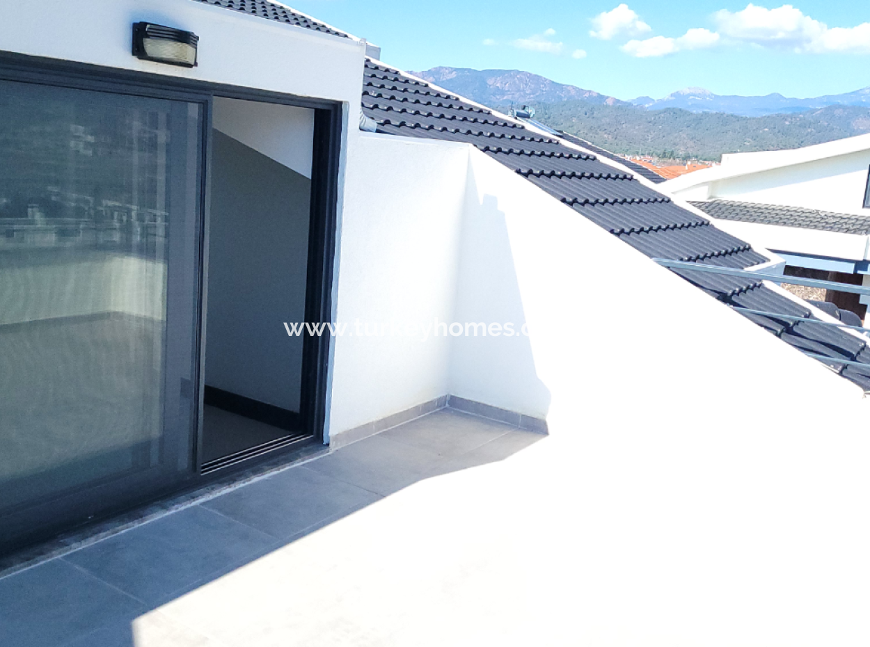 Fethiye Kargı’da Modern Tasarımlı, Bahçeli Ve Havuzlu Villa