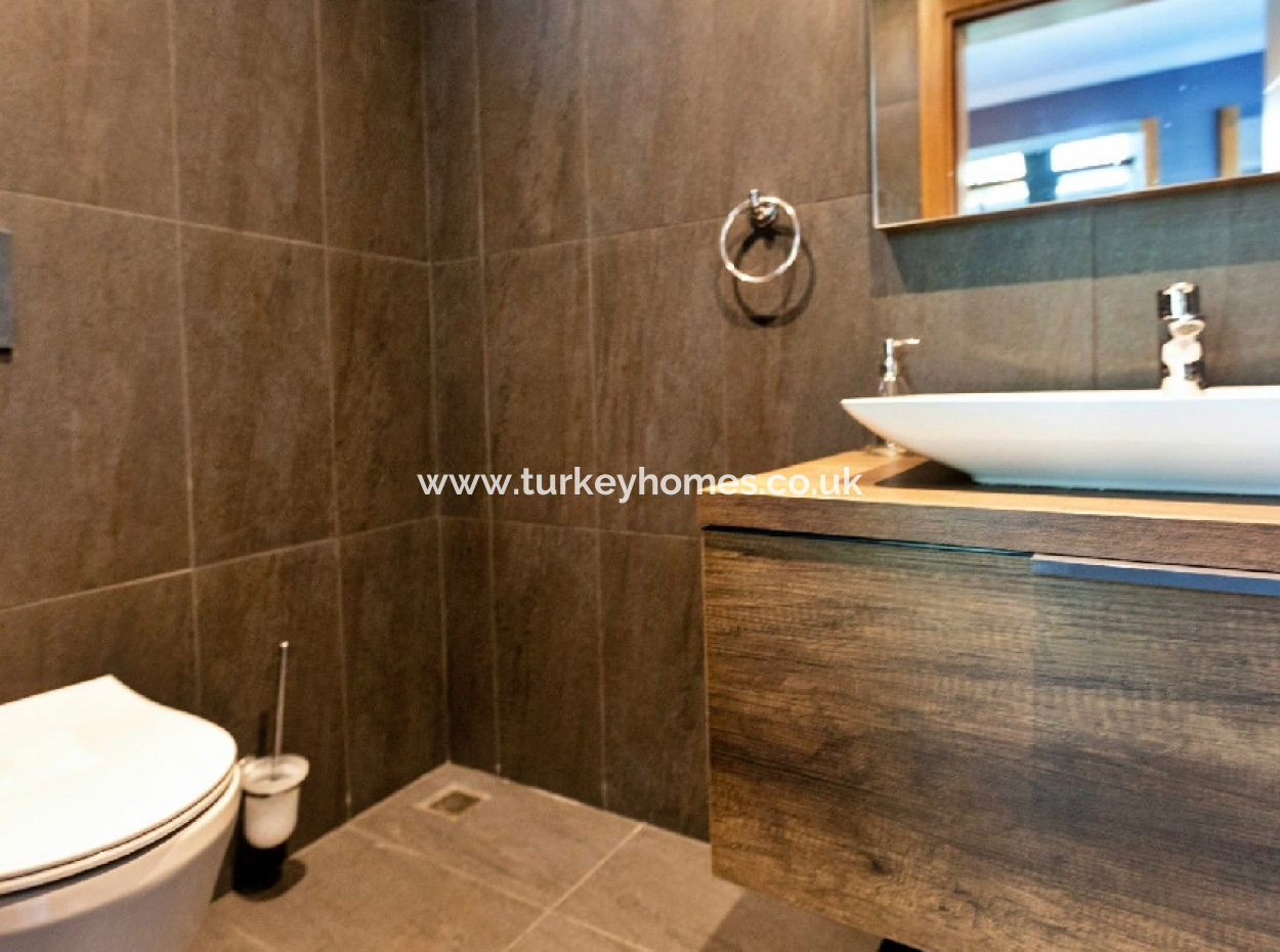 Ovacık'ta Satılık Lüks Villa