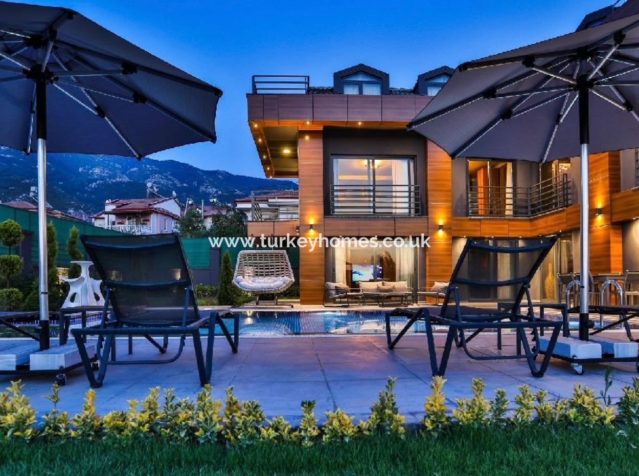 Ovacık'ta Satılık Lüks Villa