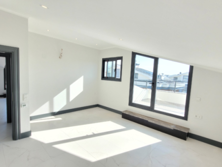 Fethiye Kargı’da Modern Tasarımlı, Bahçeli Ve Havuzlu Villa